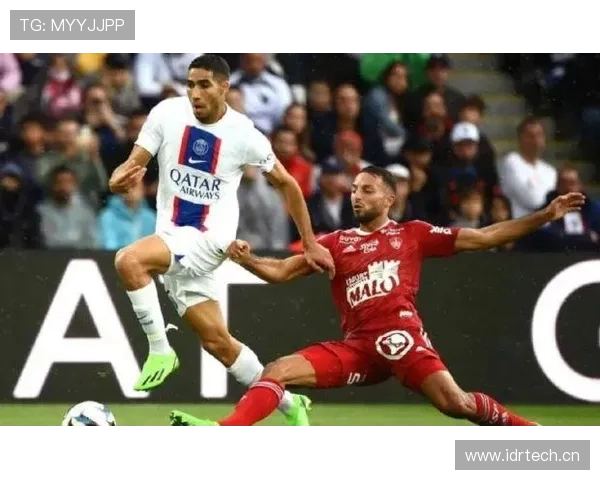 阿什拉夫国家队回归时间确定,备战新赛季状态备受关注 阿什拉夫国家队回归时间确定,备战新赛季状态备受关注