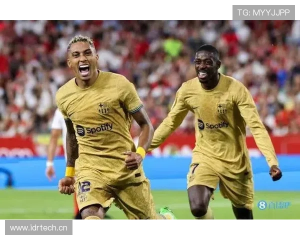 加纳乔 vs 拉菲尼亚：技术与冲击的边路差异