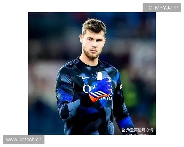 马丁内斯门线技术表现稳健，本赛季多次关键扑救展现顶级反应能力