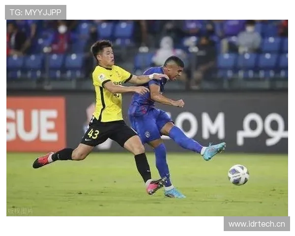 上海申花边路利用有限,进攻宽度不足是否制约战术展开?